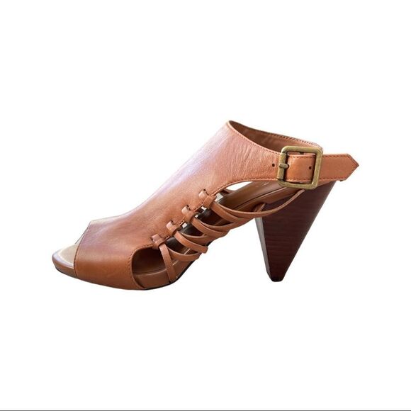 NWOB Treasure & Bond Heir Sandal SIZE 9.5 - Picture 3 of 6